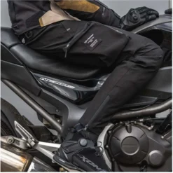 Akro