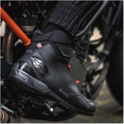 Austral GTX