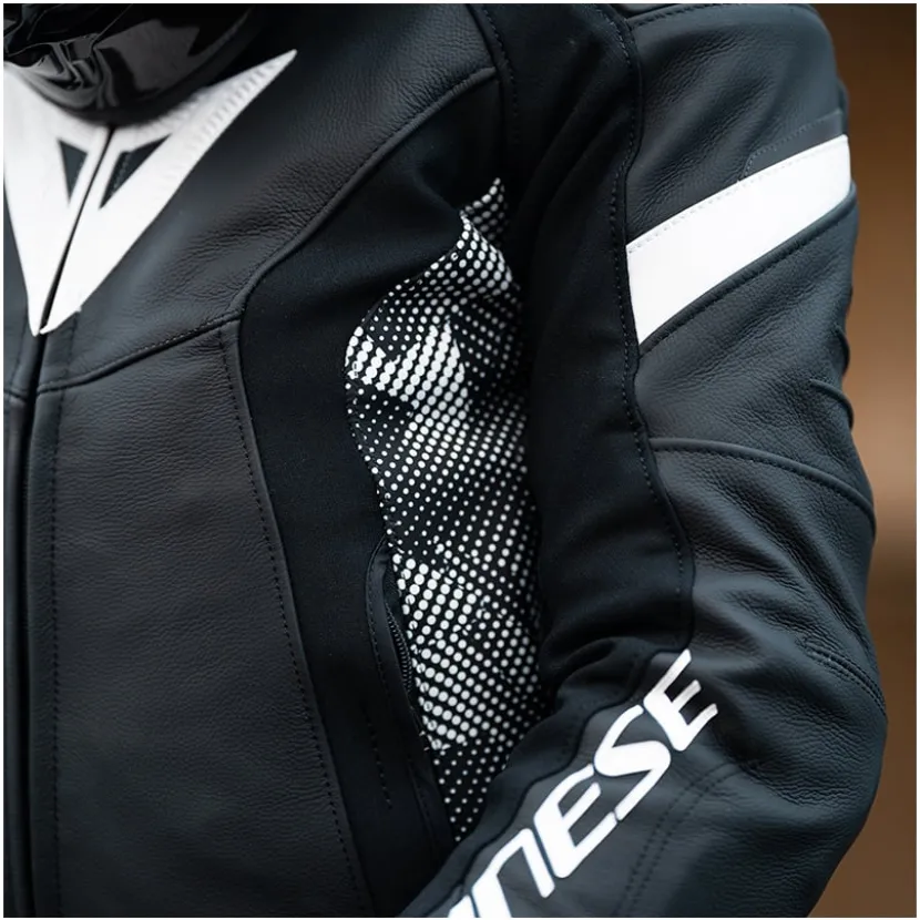Avro 5 Leather Jacket Women