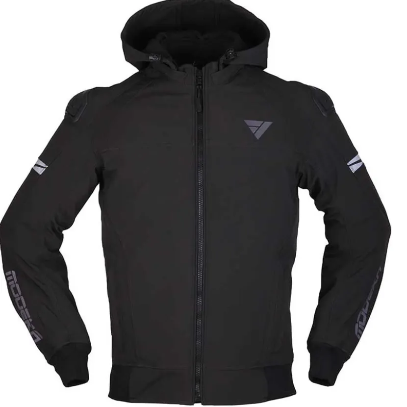 Clarke Sport