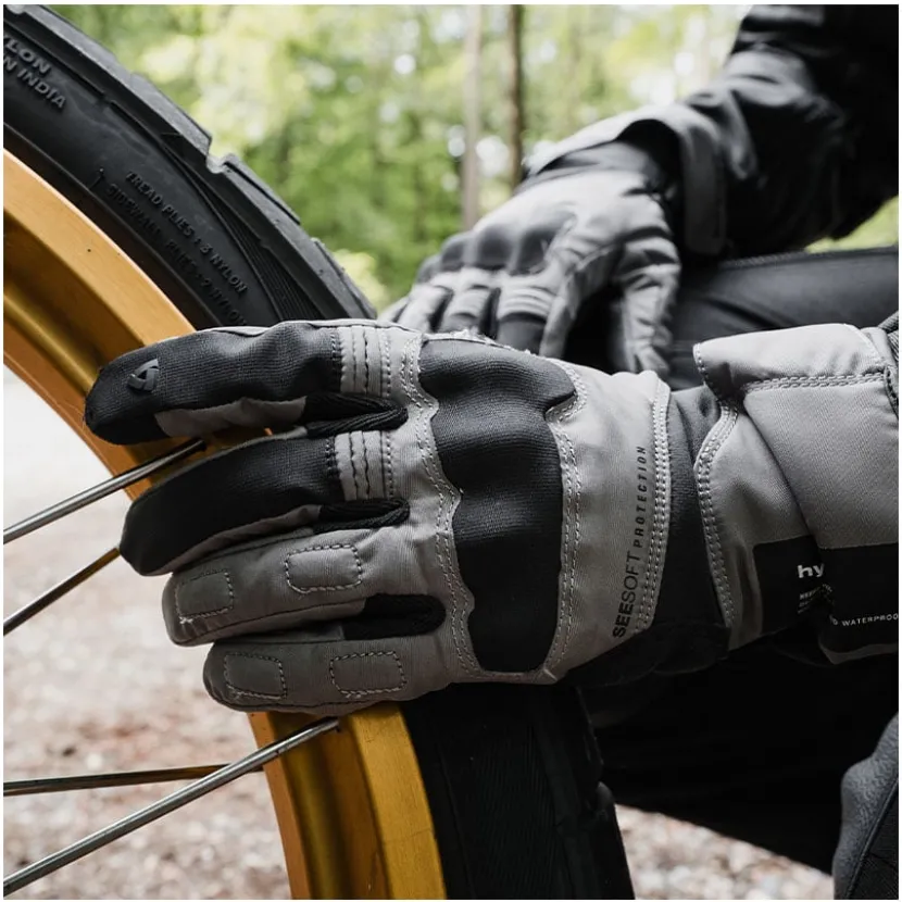 Convergent H2O Ladies Gloves