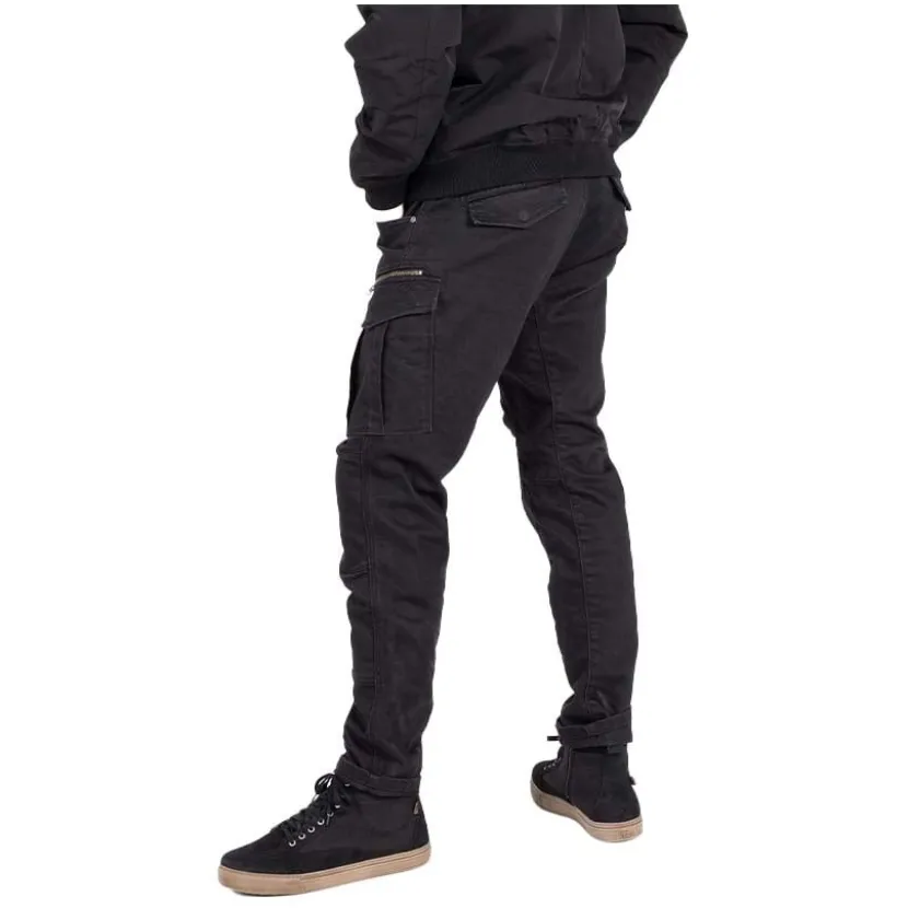 Defender Mono Black