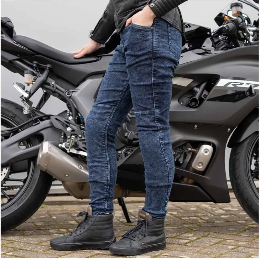 Fury Skinny