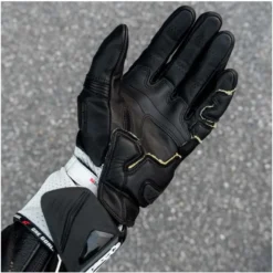 GP Pro R4 Gloves