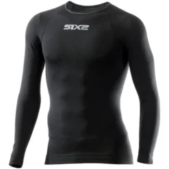 Long-sleeved T-shirt