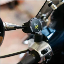 Moto II Mirror Mount