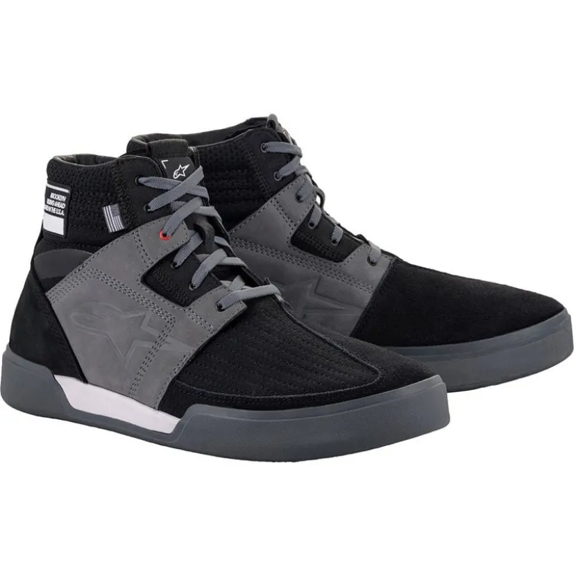 Primer Riding Shoes