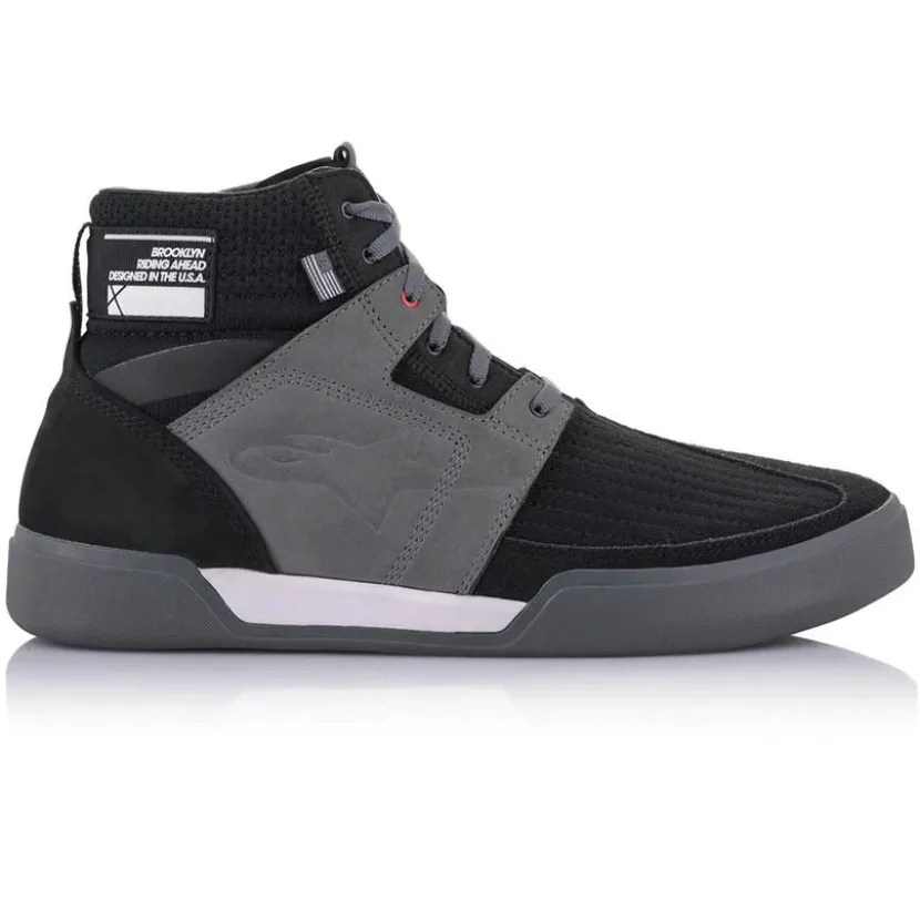 Primer Riding Shoes