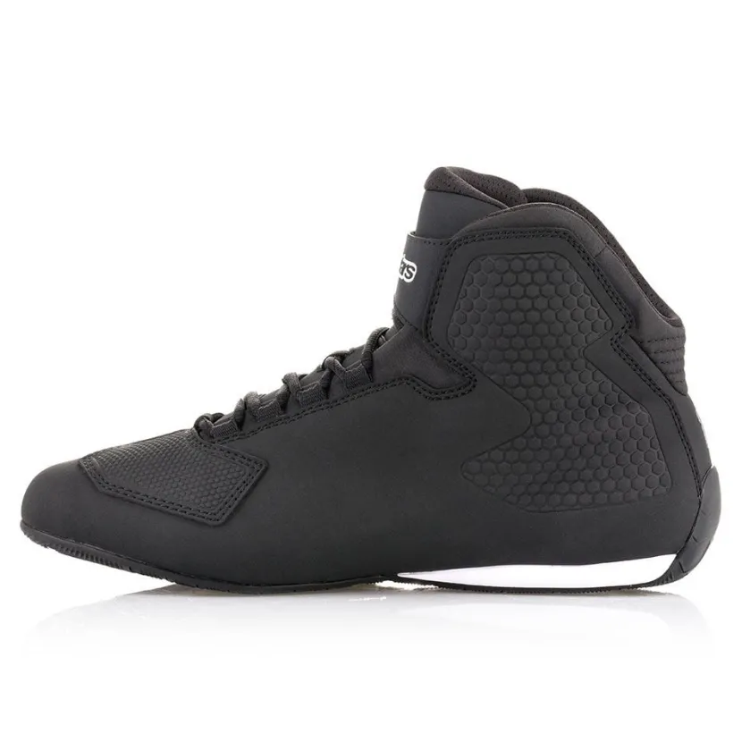 Sektor Shoes