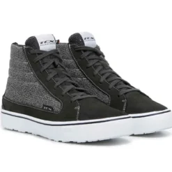 Street 3 Lady Air